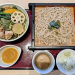 家族亭 - 料理写真:そばと野菜サラダの和みセット ¥1180