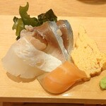 立喰い寿司 魚椿 - 本日のおすすめ おつまみ (税込)385円 ※拡大 (2026.10.15)