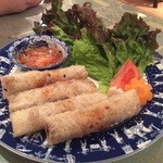 ホンハ - チャ　ジョー（揚げ春巻き）