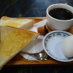 ゴジラ - 料理写真:2015.06 追加なしのモーニングサービス(390円)