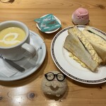 コメダ珈琲店 - 料理写真:ミニサンド(トースト)。