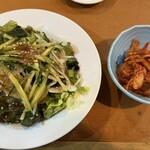 備長炭火ホルモン焼 しちりん - 料理写真: