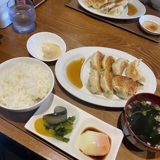 麺飯酒家 万来_0