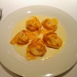 レストラン ラッセ - 4種のチーズのラビオリ