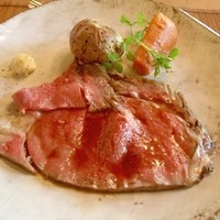 鎌倉山 本店 - ローストビーフの名店
                    ただし、敷居が高いの
                    (T . T)