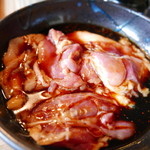 ろばたやき山ろく - 地鶏タレ焼き。塩も美味いけど最近こちらの方が好き！