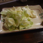 俺の串 さぶちゃん - お通しのキャベツ