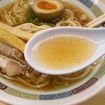 煮干鰮らーめん 圓 - あっさりスープ