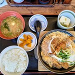 街かど屋 - 料理写真:ミックスとじ定食