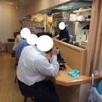 船場ラーメン - カウンター