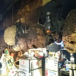 Michinoku doujiyou - 鉢の巣がいっぱい有ります、天井が煤けています