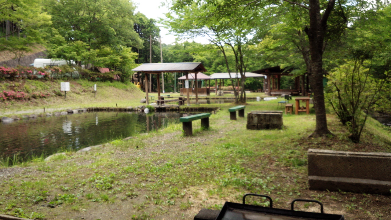 神山温泉オートキャンプ場 name=