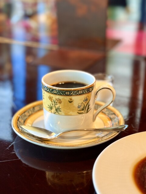 宮越屋珈琲 本店 （みやこしやコーヒー） - 円山公園/喫茶店 | 食べログ