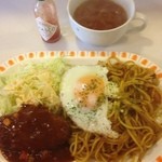 キッチンニュー早苗 - ハンバーグスパゲティインディアン（カレー味）