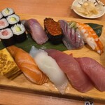 沼津魚がし鮨 流れ鮨 - 料理写真: