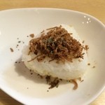 空と大地のトマト麺 Vegie  - 【2015年05月】リゾットおむすび＠80円。