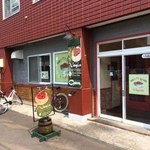 空と大地のトマト麺 Vegie  - 【2015年05月】店舗外観。