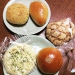 もりーな - カレーパン、クリームパン、メロンパンラスク、あんぱん、ピザ