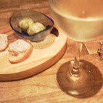 pas à pas... - 始まりの一皿　生ハムムースとゼッポリーニ