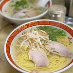 新生軒 - 料理写真:ラーメン
