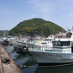 小川家 - すぐそばに漁港