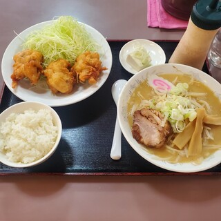 佐野青竹手打ちラーメンいしかり_0