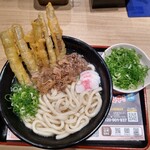 資さんうどん - 料理写真: