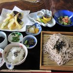 Men Kurabu Sakura - 天ザル麺セット