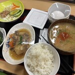 大衆食堂 半田屋 - 料理写真: