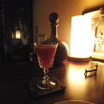 ウォータークラブ - 杏仁とフレッシュな苺と使ったカクテル