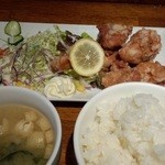 7seki - 山盛り唐揚げ定食（ご飯大盛）