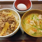 すき家 - 料理写真:牛丼並 480円・卵セット 150円 豚汁変更 250円