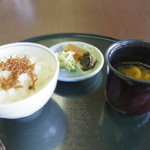 由志園 料亭菖蒲 - ご飯と味噌汁