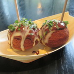 ラ・ボンヌターブル - 「チョコとラズベリー、たこ焼き風