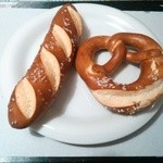 ベッカー - ザルツシュトゥンゲ？とプレッツェル