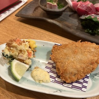 夜ノ焼魚 ちょーちょむすび_1