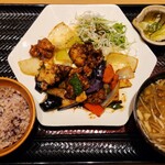 大戸屋 - 料理写真: