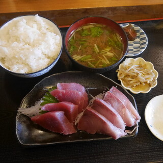 まぐろや_0