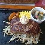 洋食屋 せんごく - ステーキハンバーグ