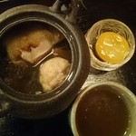 鶴に橘 - 鶏とポルチーニ茸の土瓶蒸し