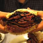 KATZ'S DELICATESSEN - パストラミビーフサンド