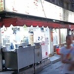 冠京華 - 街の中華屋さんといった風情