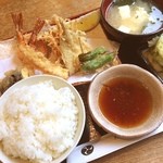 Tempura Kappou Ikeda - 天婦羅定食。