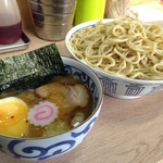 裏サブロン - つけ麺 鶏がらクラシック 大盛（700円）