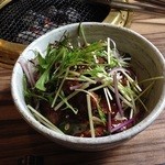 炭火焼肉 丸勢 - 仙台牛ステーキ丼　