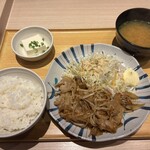 やよい軒 - 料理写真: