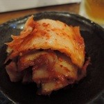 ホルモン焼肉 肉の大山 - 白菜キムチ