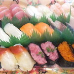東光ストア - 東光デースペシャル　生寿司２人前　１１７７円（消費税　８％含）　【　２０１５年６月　】