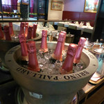 モナリザ - シャンパンもピンクで