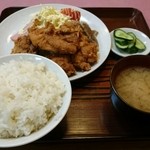 北京 - 唐揚げ定食